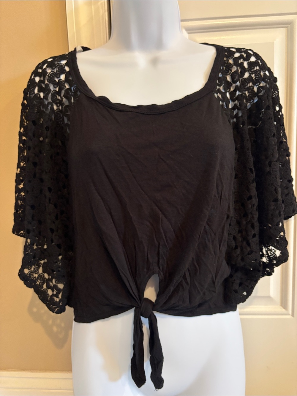 Solemio Black Crochet-Sleeve Tie-Front Crop Top